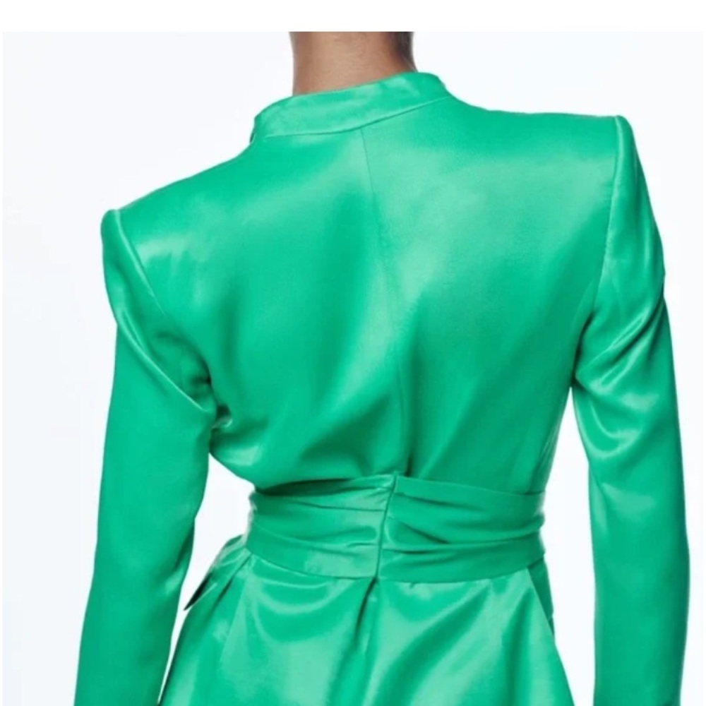 Zara green belted satin effect bkazer classic fit - Picture 3 of 9